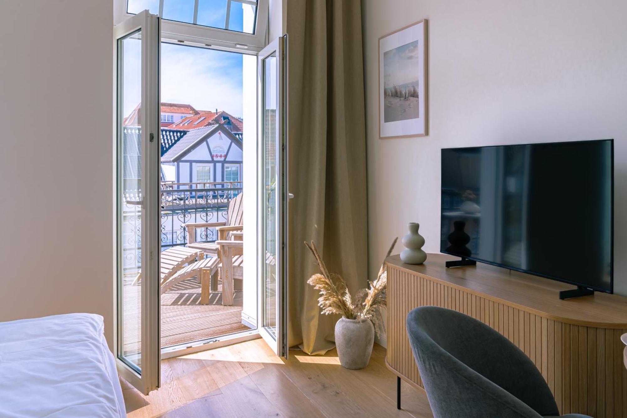 Kapitaenshaus Friedrich Franz - Premium Apartments 200 Meter Vom Strand Und Alten Strom Rostock Extérieur photo