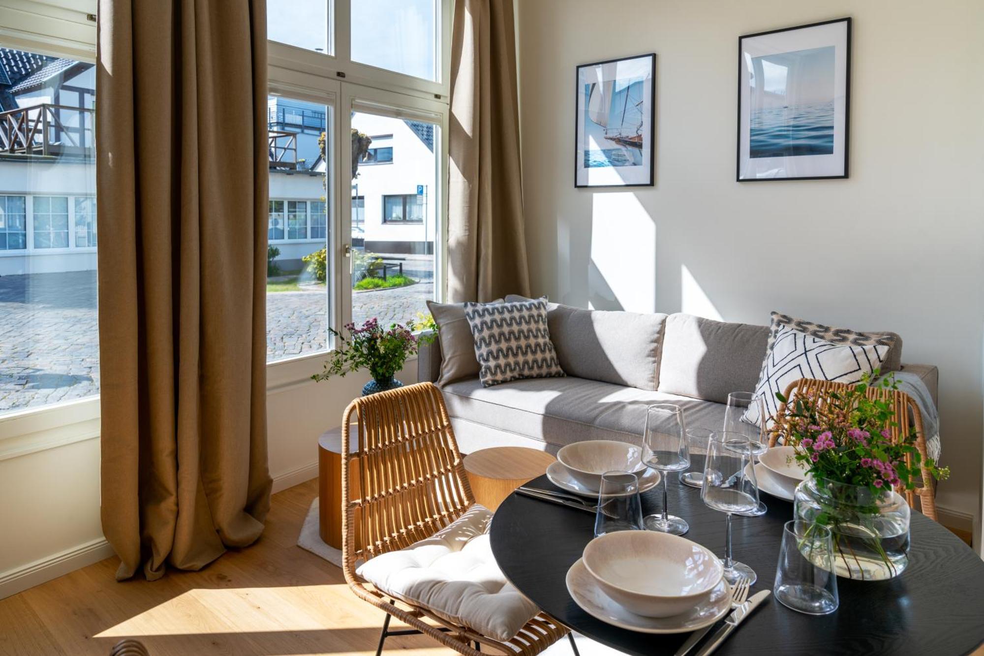 Kapitaenshaus Friedrich Franz - Premium Apartments 200 Meter Vom Strand Und Alten Strom Rostock Extérieur photo