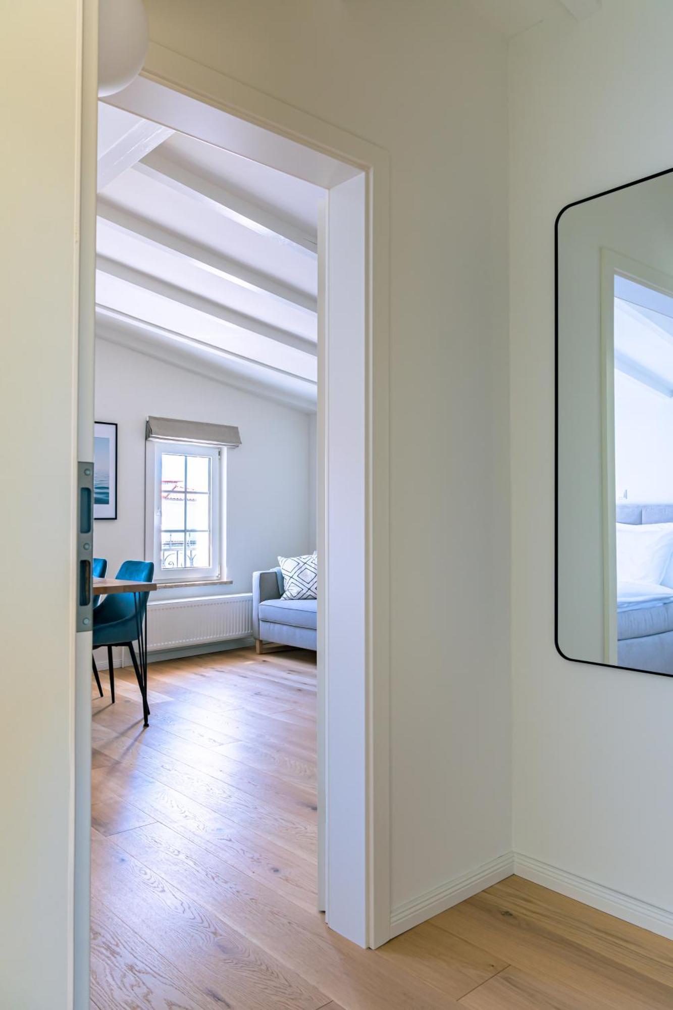 Kapitaenshaus Friedrich Franz - Premium Apartments 200 Meter Vom Strand Und Alten Strom Rostock Chambre photo