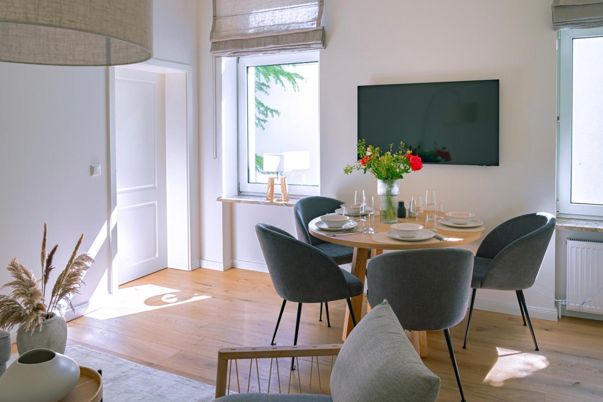 Kapitaenshaus Friedrich Franz - Premium Apartments 200 Meter Vom Strand Und Alten Strom Rostock Chambre photo